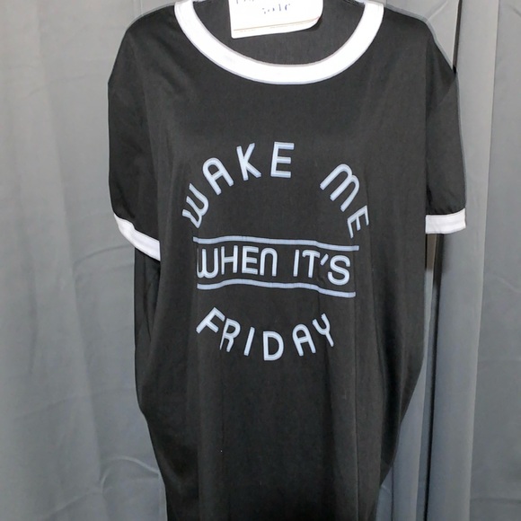 3XL Wake me when it’s Friday 30 inch long - Picture 2 of 6